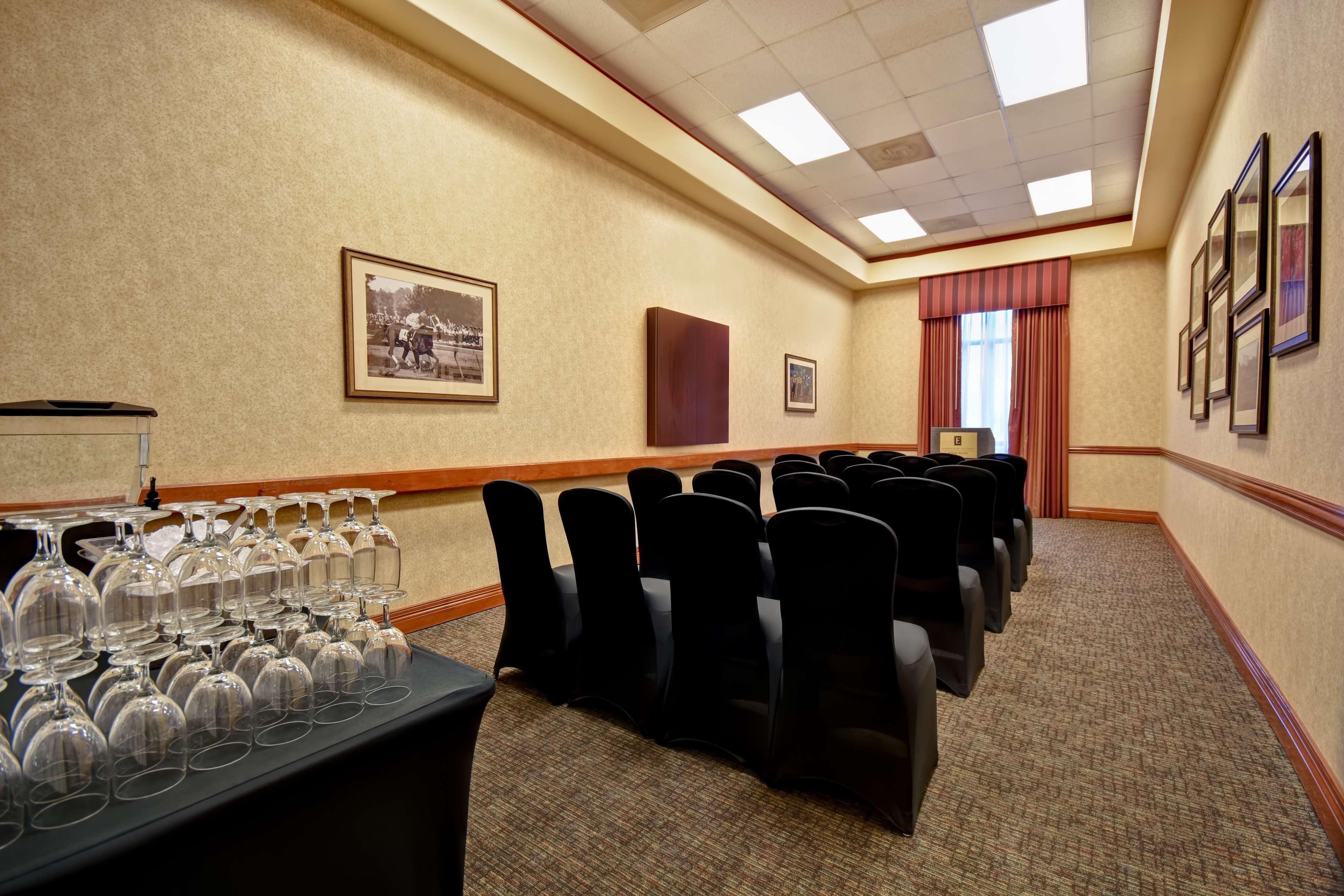 Embassy Suites By Hilton At Hot Springs Convention Center Esterno foto